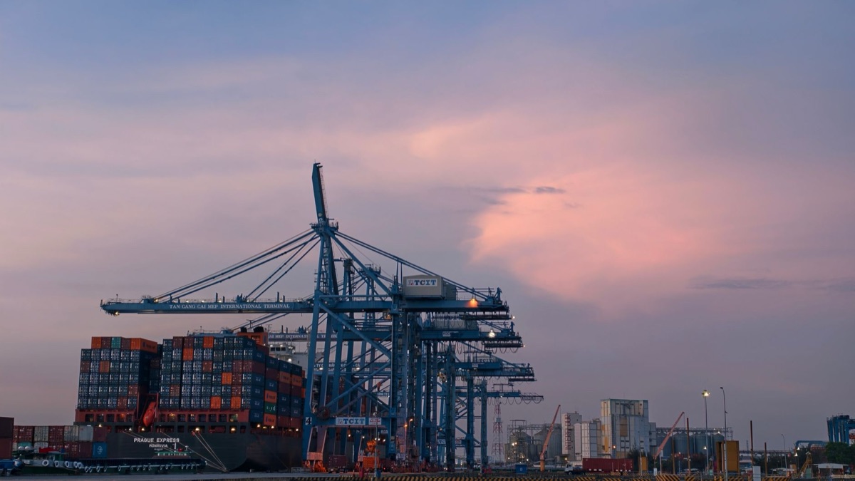 Activités logistiques et transport maritime au Vietnam
