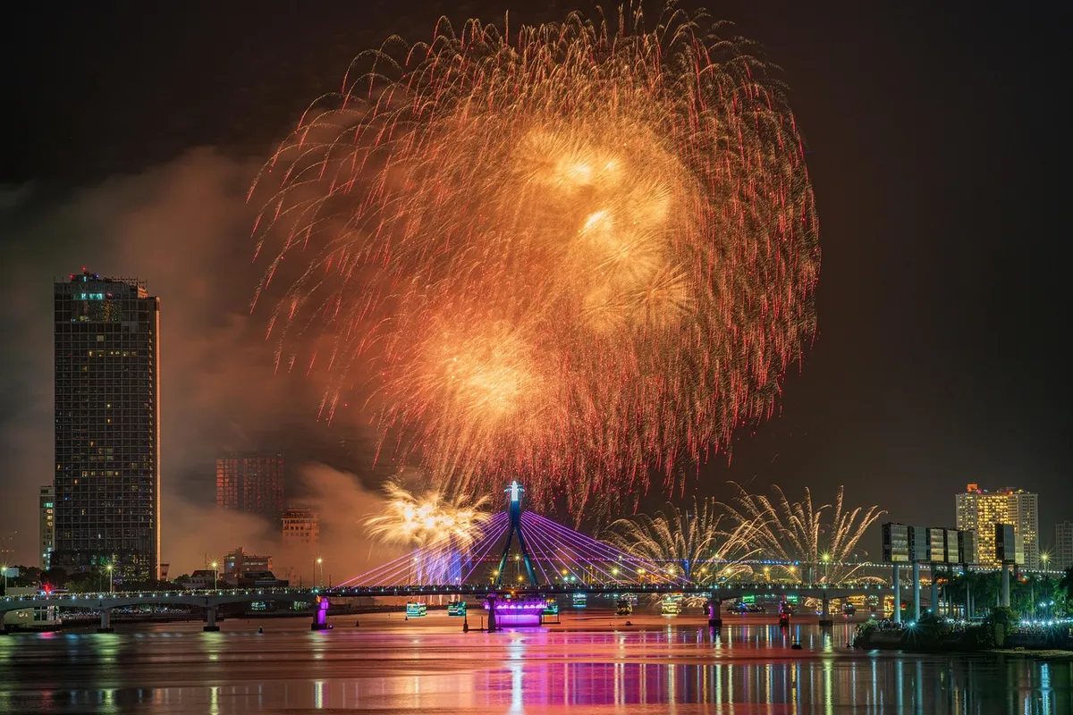 fireworks, display, city, night, pyrotechnics, sparkling, cityscape, han river bridge, danang, vietnam, fireworks, display, display, display, display, city, cit