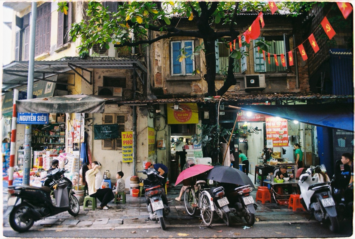 restaurante local no centro do vietnam