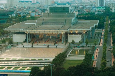 Architecture : L'alliance réussie entre l'ancien et l'acier neuf