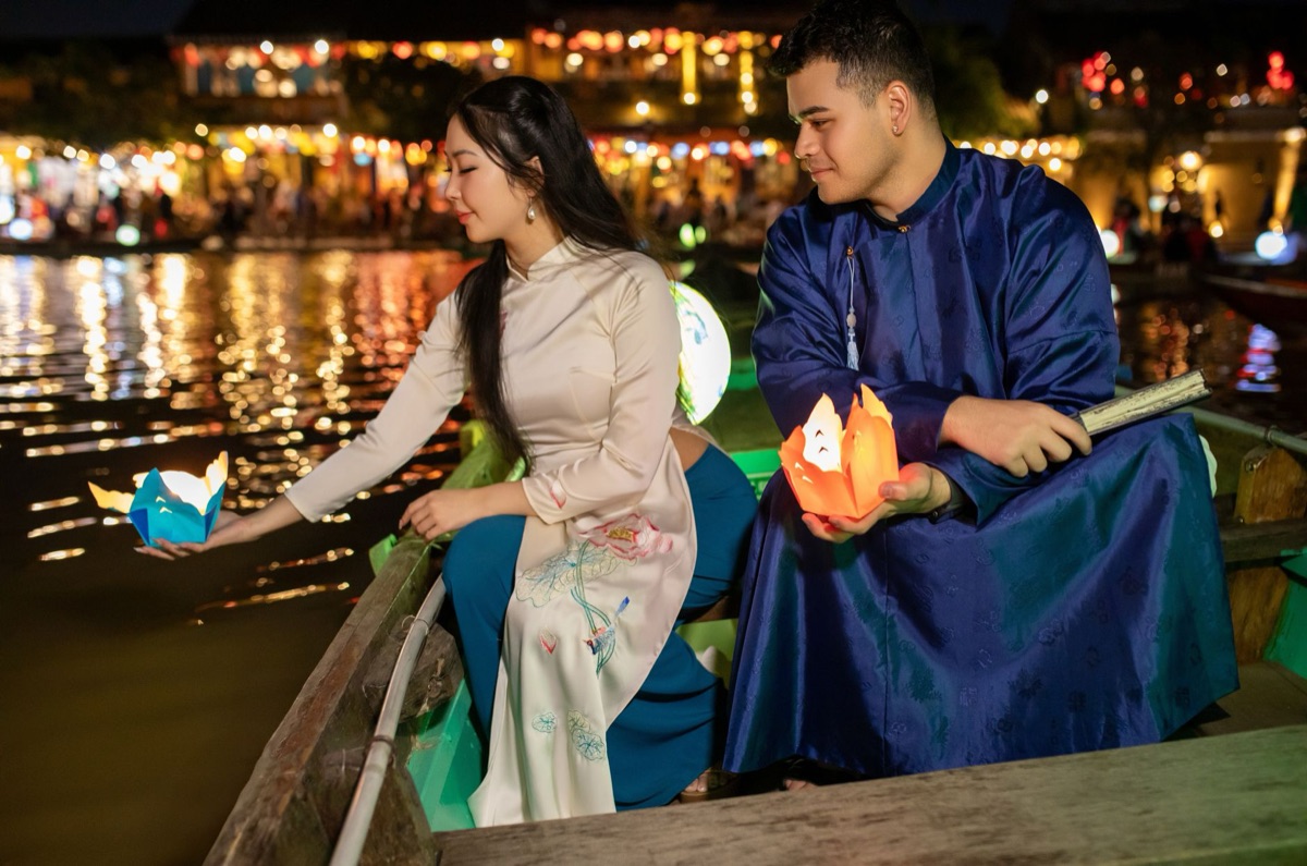 Kleurrijke lantaarns in de oude stad van Hoi An